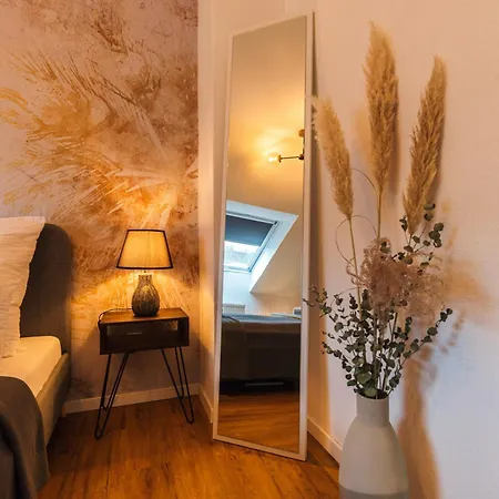 Design Apartment - HBF - Helios Klinik - Messe DUS