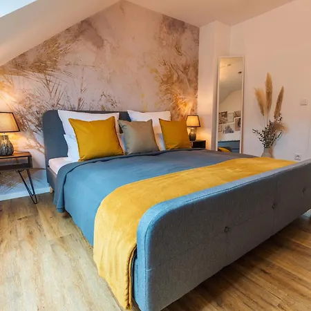 Design Apartment - HBF - Helios Klinik - Messe DUS