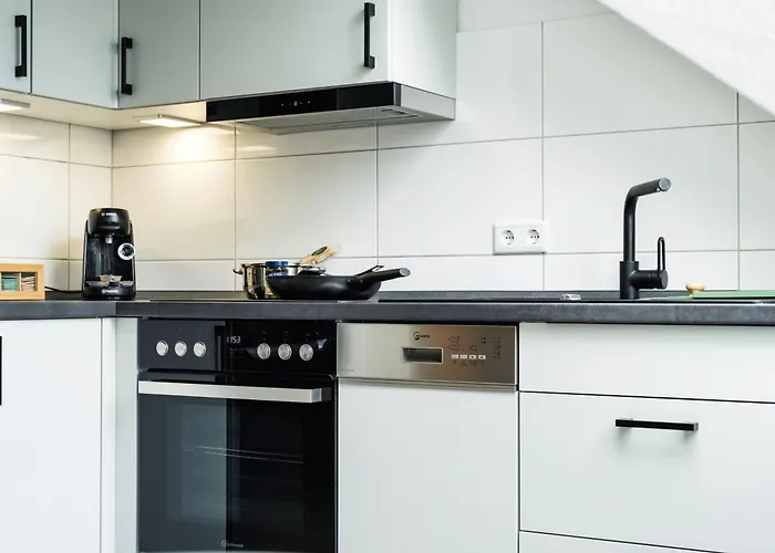 公寓 Modern - Citynah - Hbf - Helios - Messe Duesseldorf 克雷费尔德